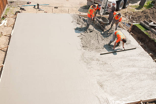 Best Concrete Flooring Contractor  in Franklin, WI