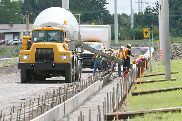 Best Commercial Concrete Contractor  in Franklin, WI